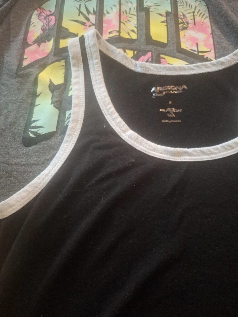 Tank Top Set - Picture 2 of 9